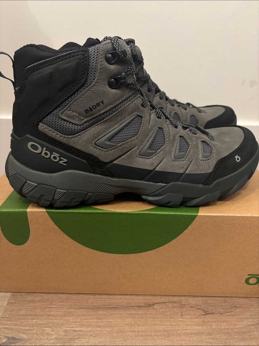 Obōz Men's sawtooth x mid b dry waterproof charcoal size 9 new with box